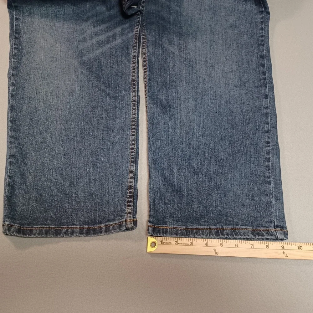 Levis 559‎ Relaxed Straight Jeans Mens 46x32 Blue Medium Wash Denim 559-0482
